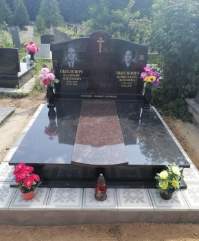 Памятник двойной 134